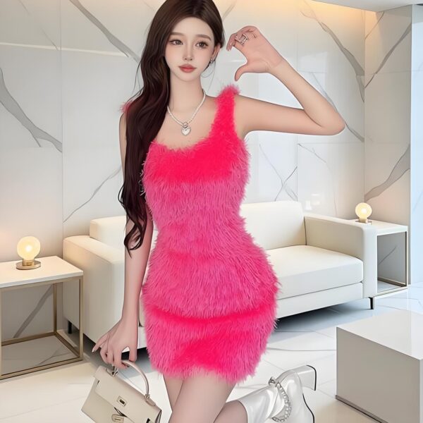 04 Plush camisole dress