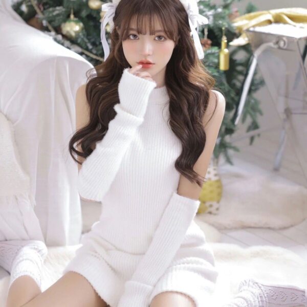 1768309896994--1948048891 White jumpsuit with gloves and stockings