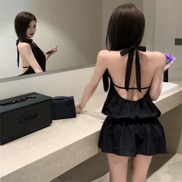 Summer backless halter dress