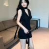 American-style streamlined sleeveless black skirt that hugs the hips