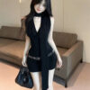 American-style streamlined sleeveless black skirt that hugs the hips